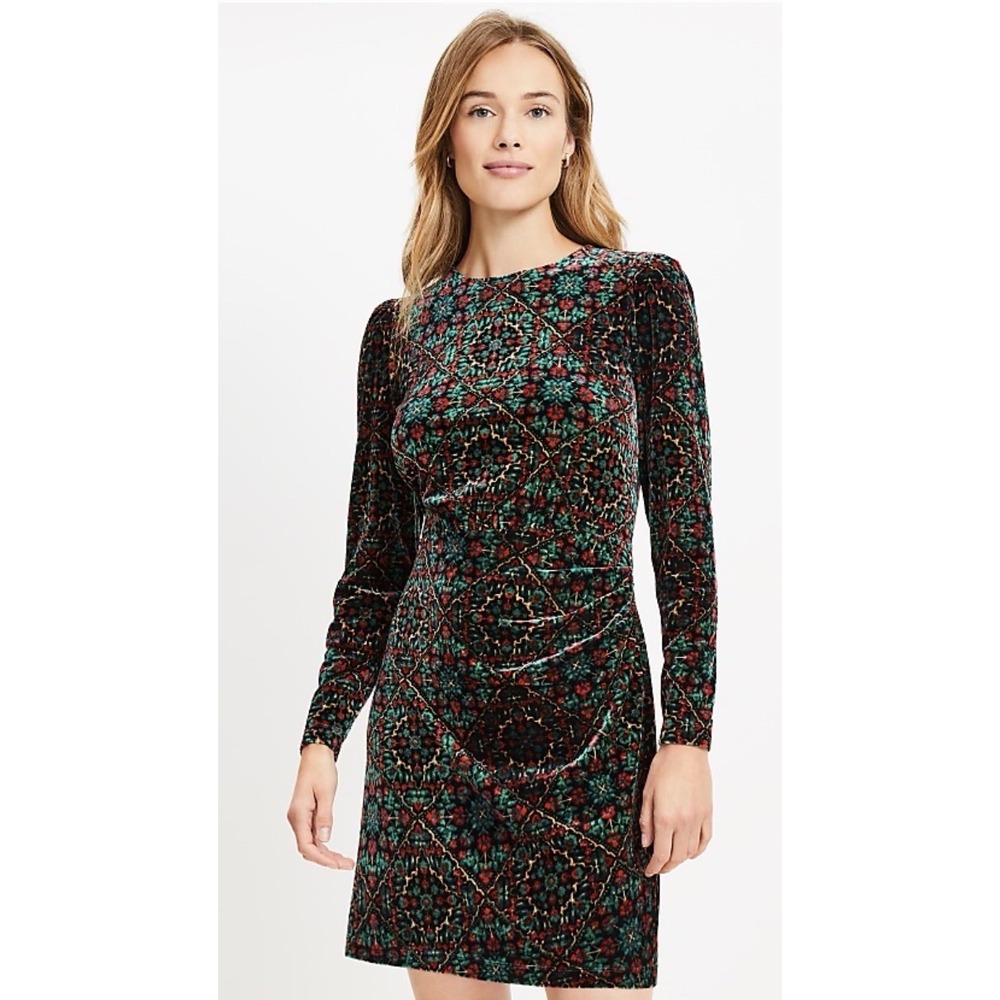 Loft Women's Black Ornamental Floral Shirred Velvet Mini Dress Size‎ 12 $89.95